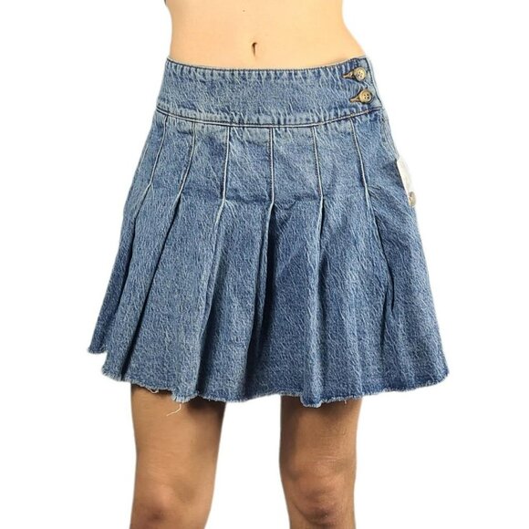 We The Free Pleated Blue Denim Mini Skirt Retro Style Size Women's 27 NWT - Picture 2 of 3